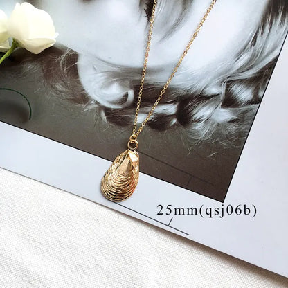 Alloy Shell Necklace Ocean Life Jewelry