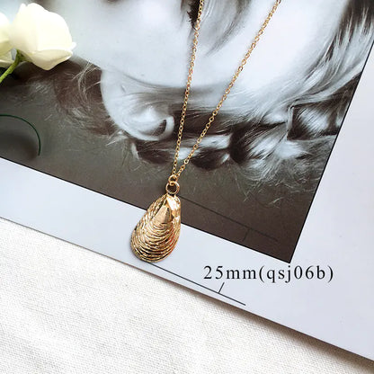 Alloy Shell Necklace Ocean Life Jewelry